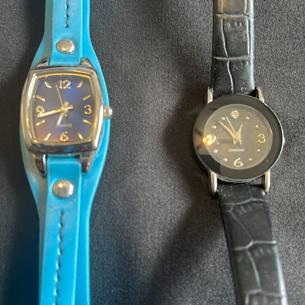 Watch bundle - Picture 4 of 4